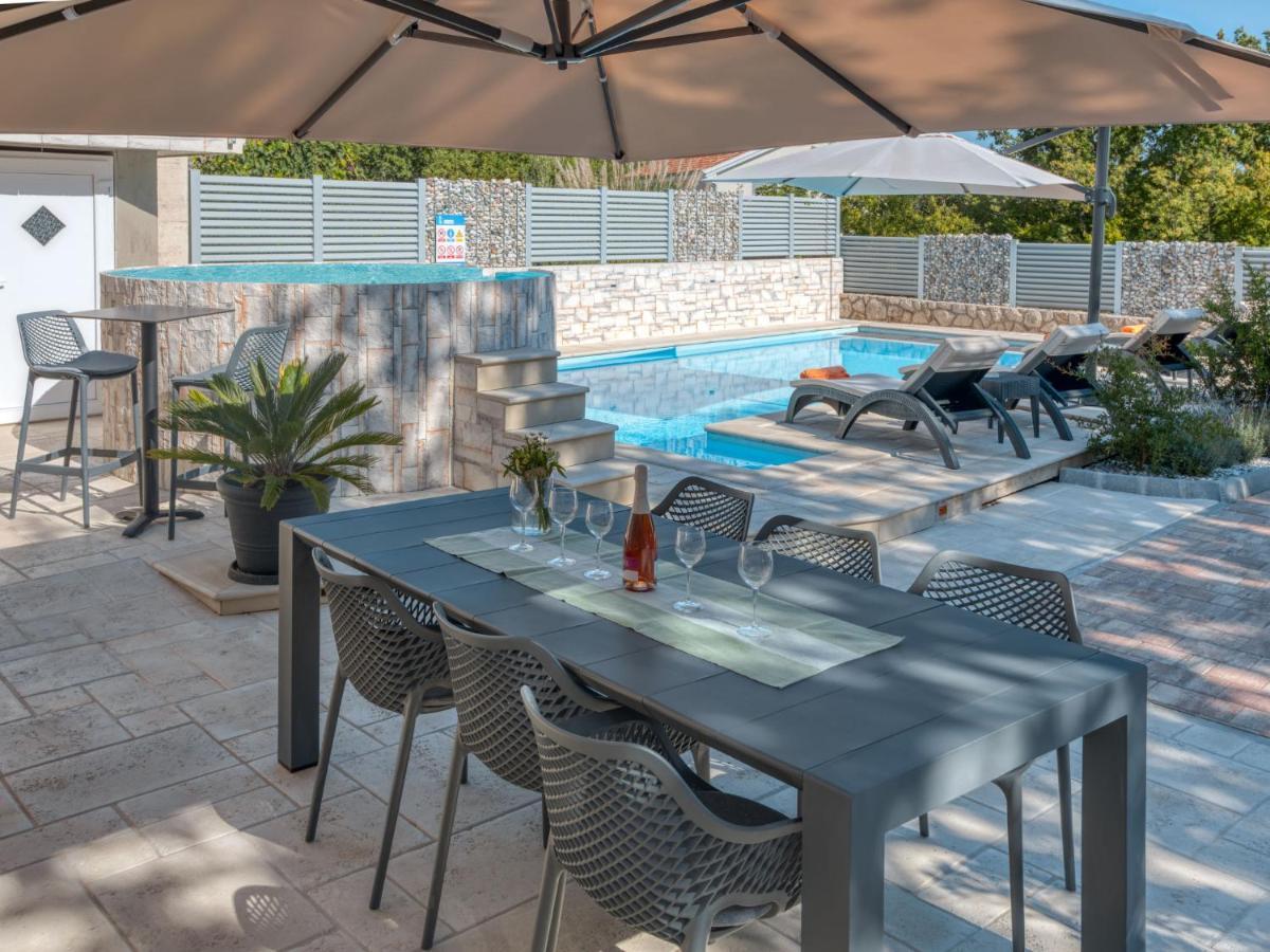 Holiday Home Lavendel - Mlk159 By Interhome Dobrinj Luaran gambar