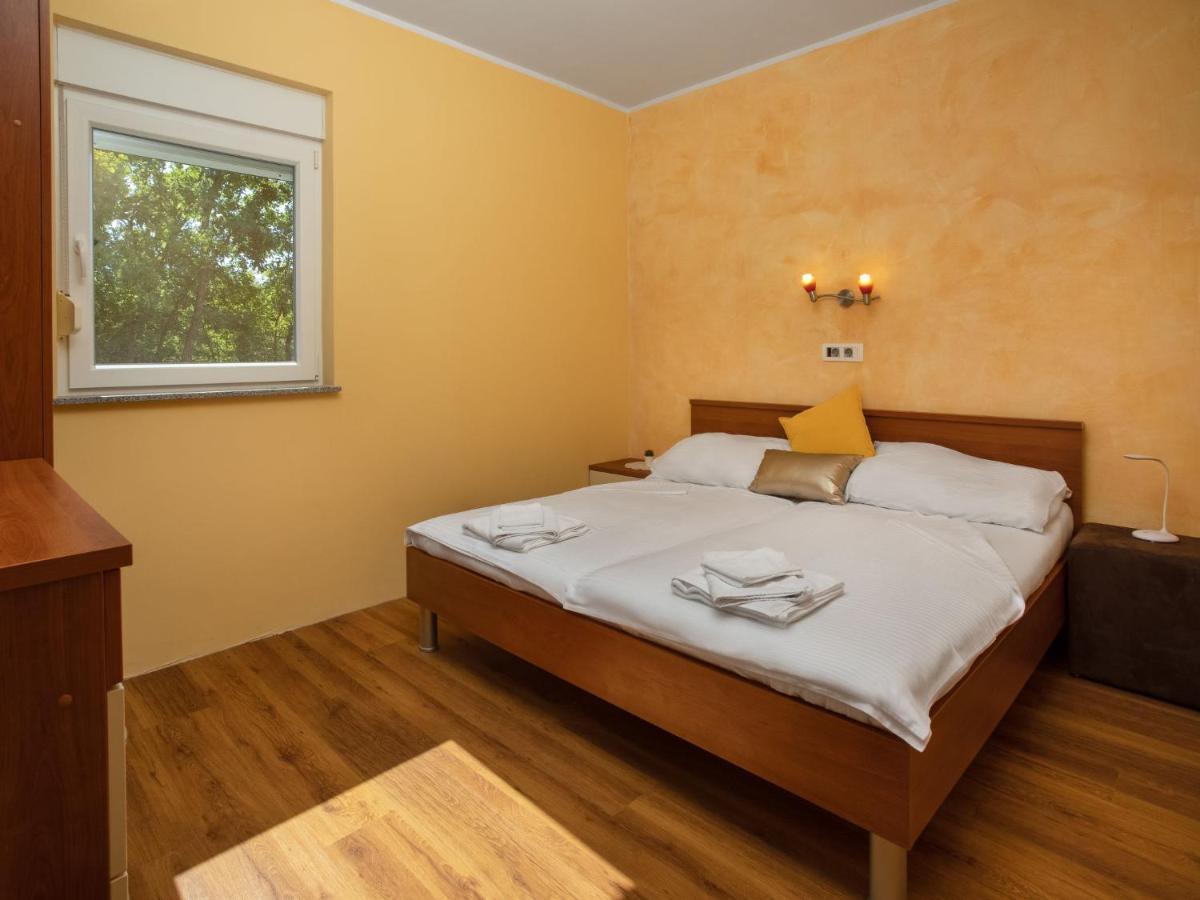 Holiday Home Lavendel - Mlk159 By Interhome Dobrinj Luaran gambar